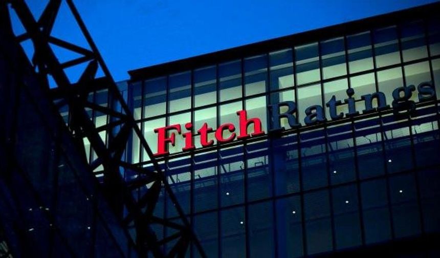 Fitch'ten Türkiye'ye kredi notu uyarısı
